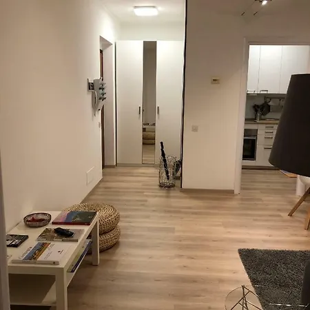 アパート Casa Marina Nebbiuno